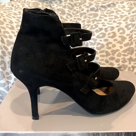 IMPO Black Treva Heels - Picture 6 of 6